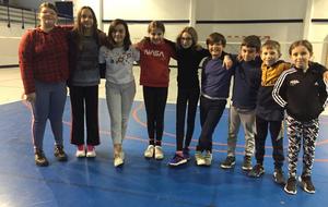 Nos élèves du Badminton de gauche à droite : 
Léa, Estellia, Emma, Léonore, Alaïs, Stanislas, Thomas, Valentin et Alaïs.(
absents : Olan et Hugo)